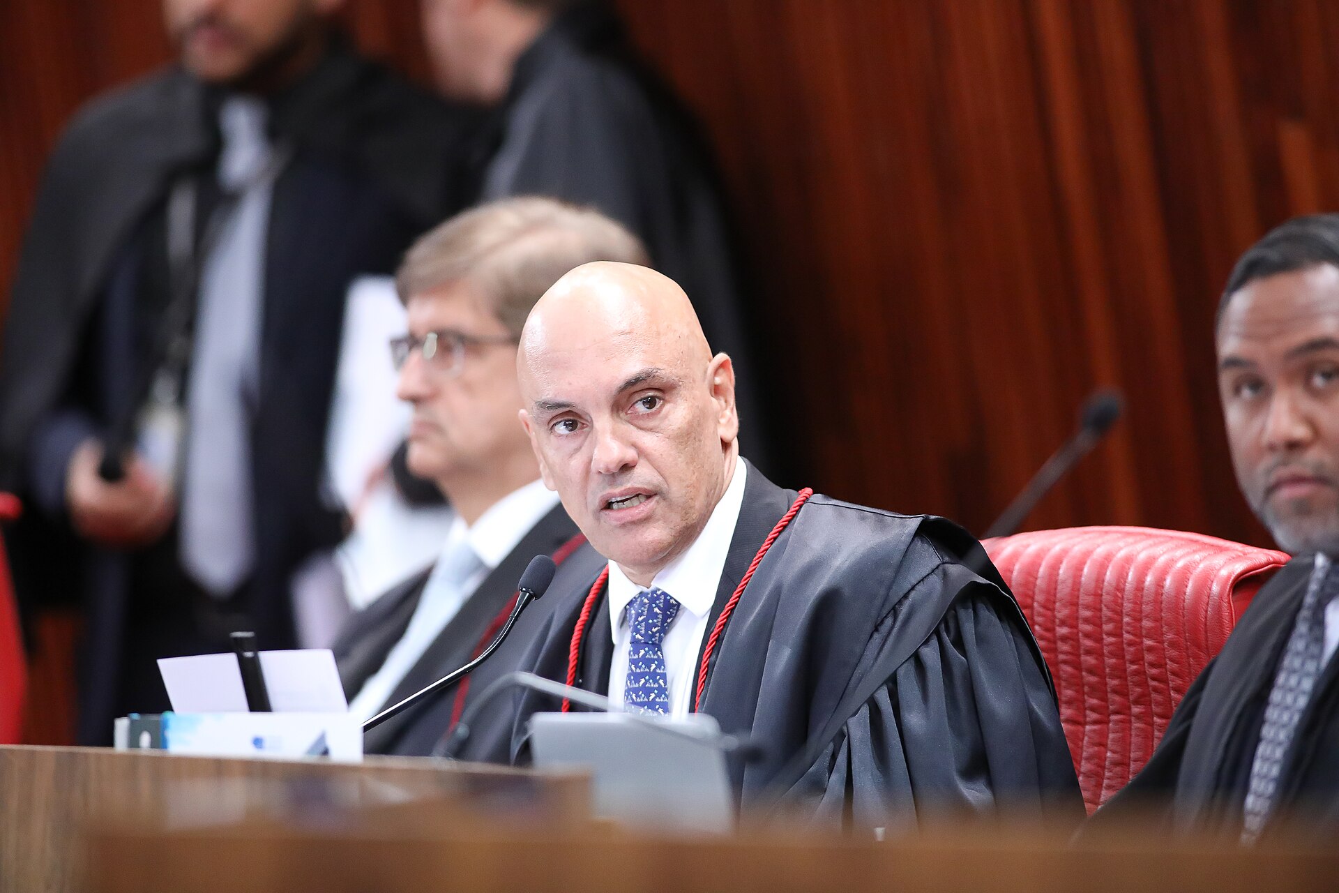 Alexandre de Moraes Frees Another Criminal!